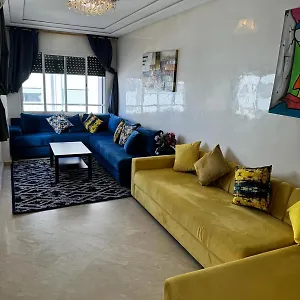 https://house-yanis.hotels-casablanca.net